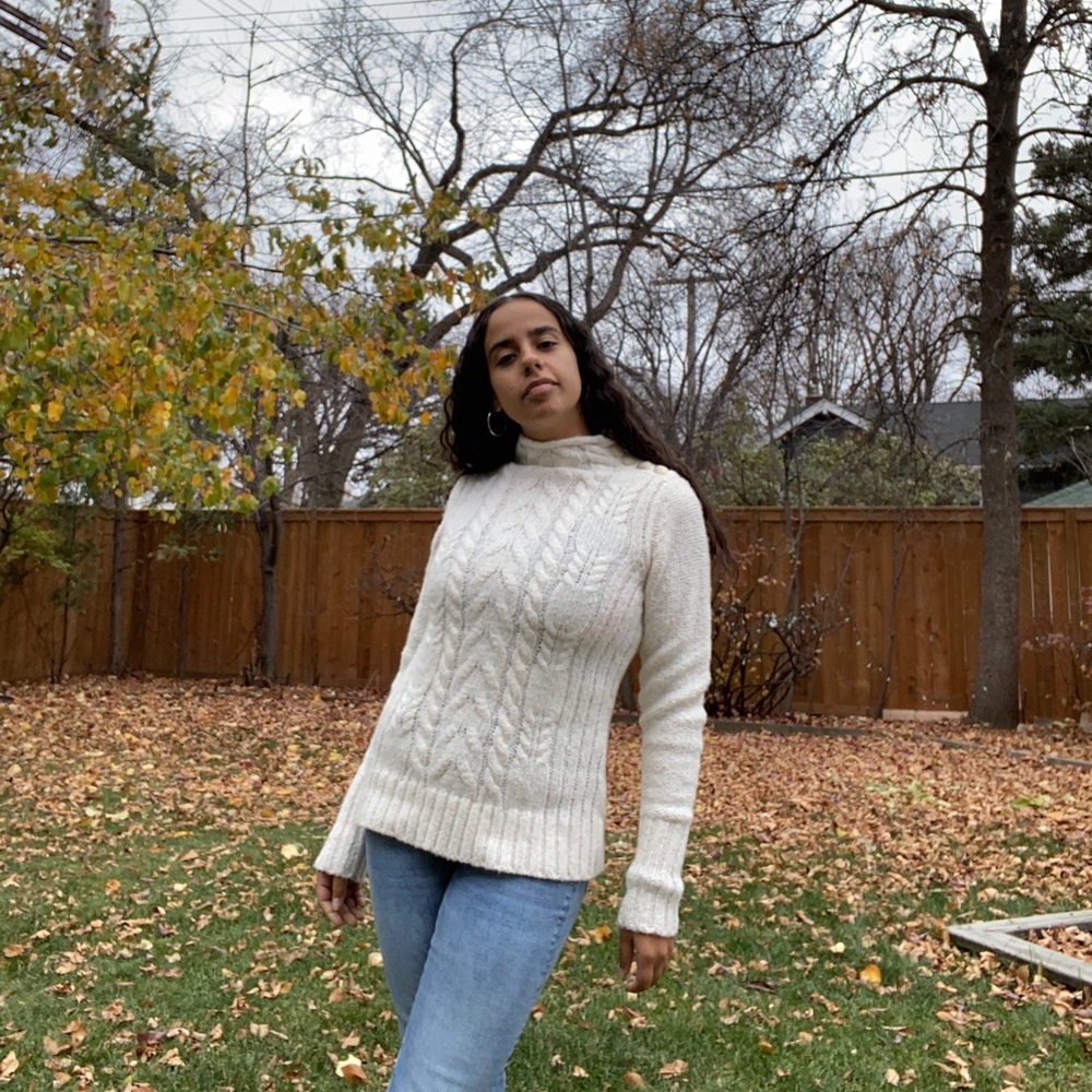 Knit Pullover